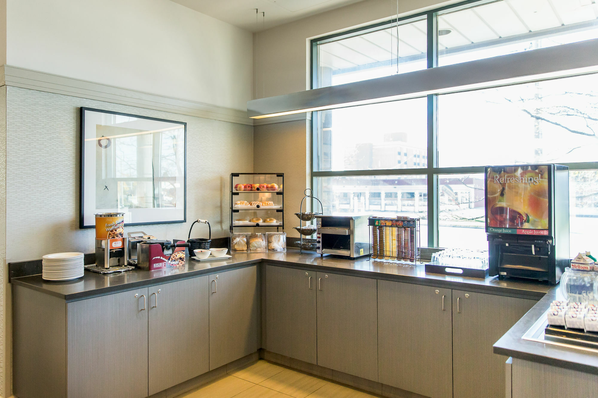 Courtyard By Marriott Kitchener Hotel Exterior foto
